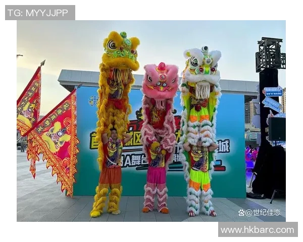 足球明星与舞狮的精彩碰撞视频展现传统文化与体育魅力的完美融合