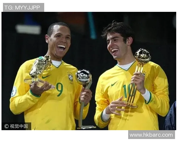 重庆羽毛球队在联合会杯中的默契配合与战术分析